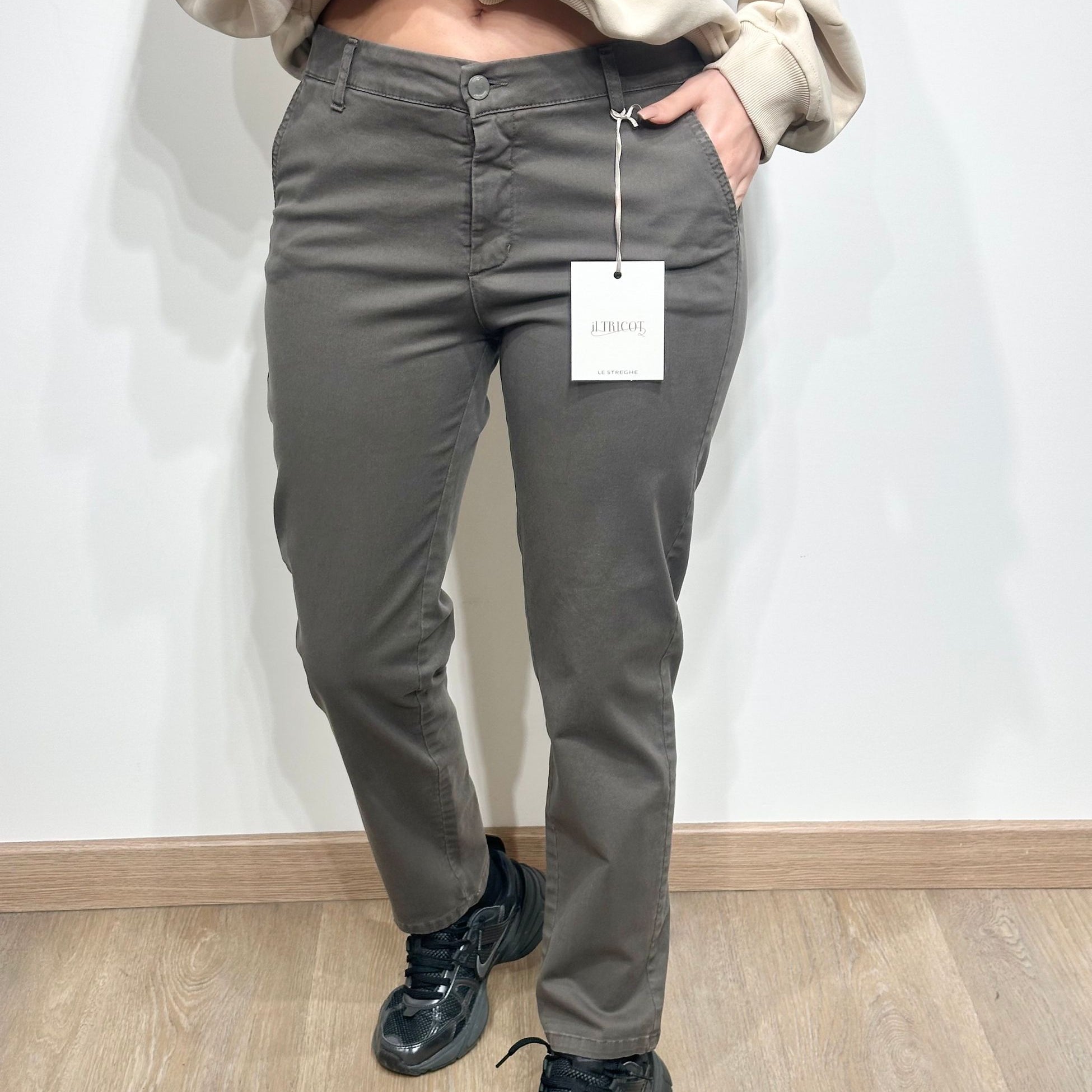 Le Streghe Pantalone con Tasche Trasversli