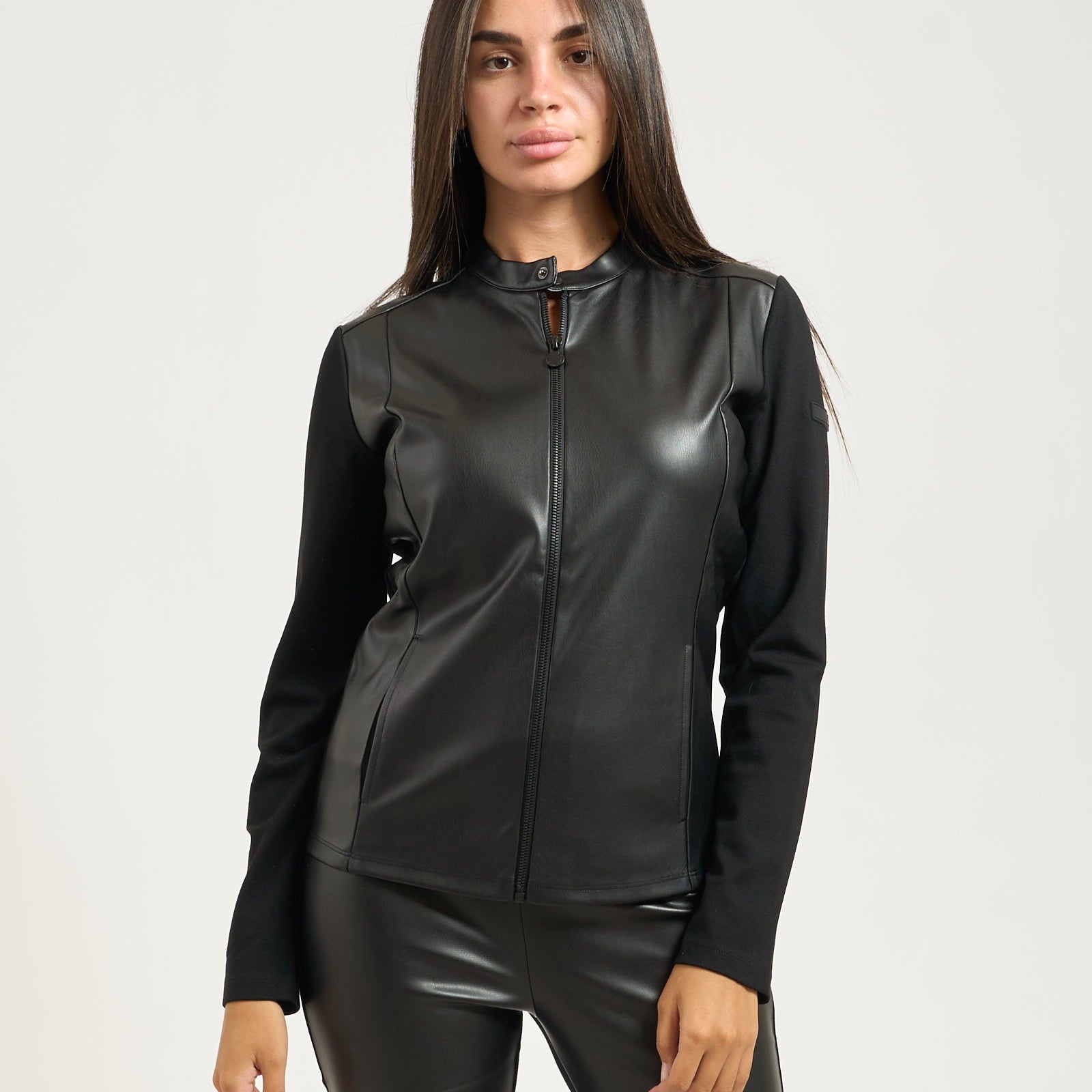 Armani EA7 Felpa in Jersey é Pelle Sintetica
Nero