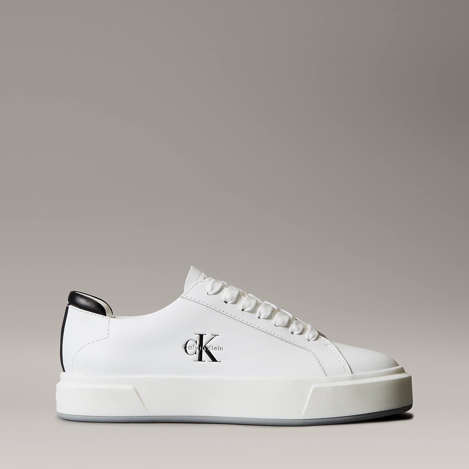 Calvin Klein Jeans Sneakers in pelle con logo Bianco