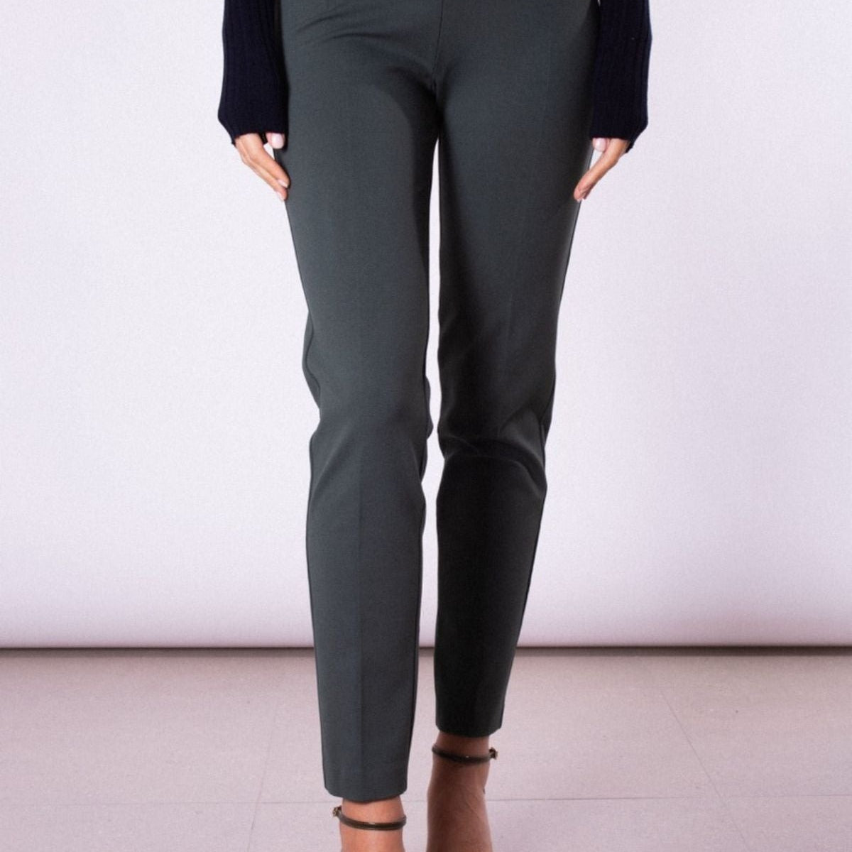 Anna Seravalli Pantalone Sigaretta in Punto Milano