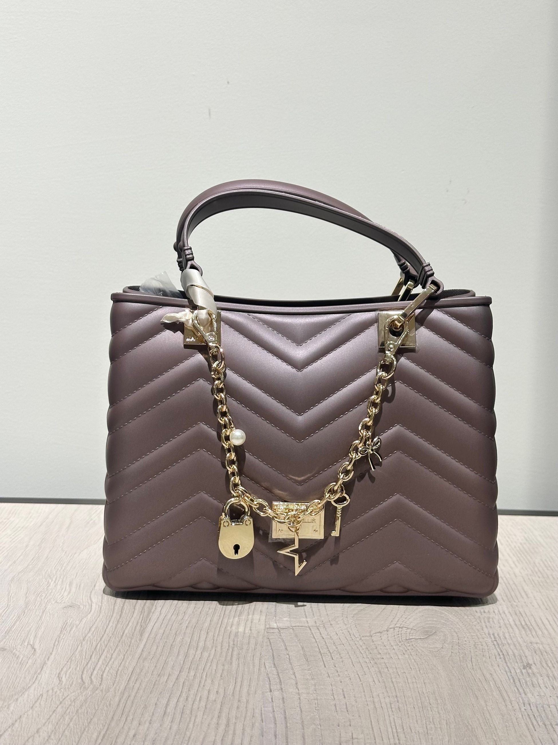 Marc Ellis Borsa