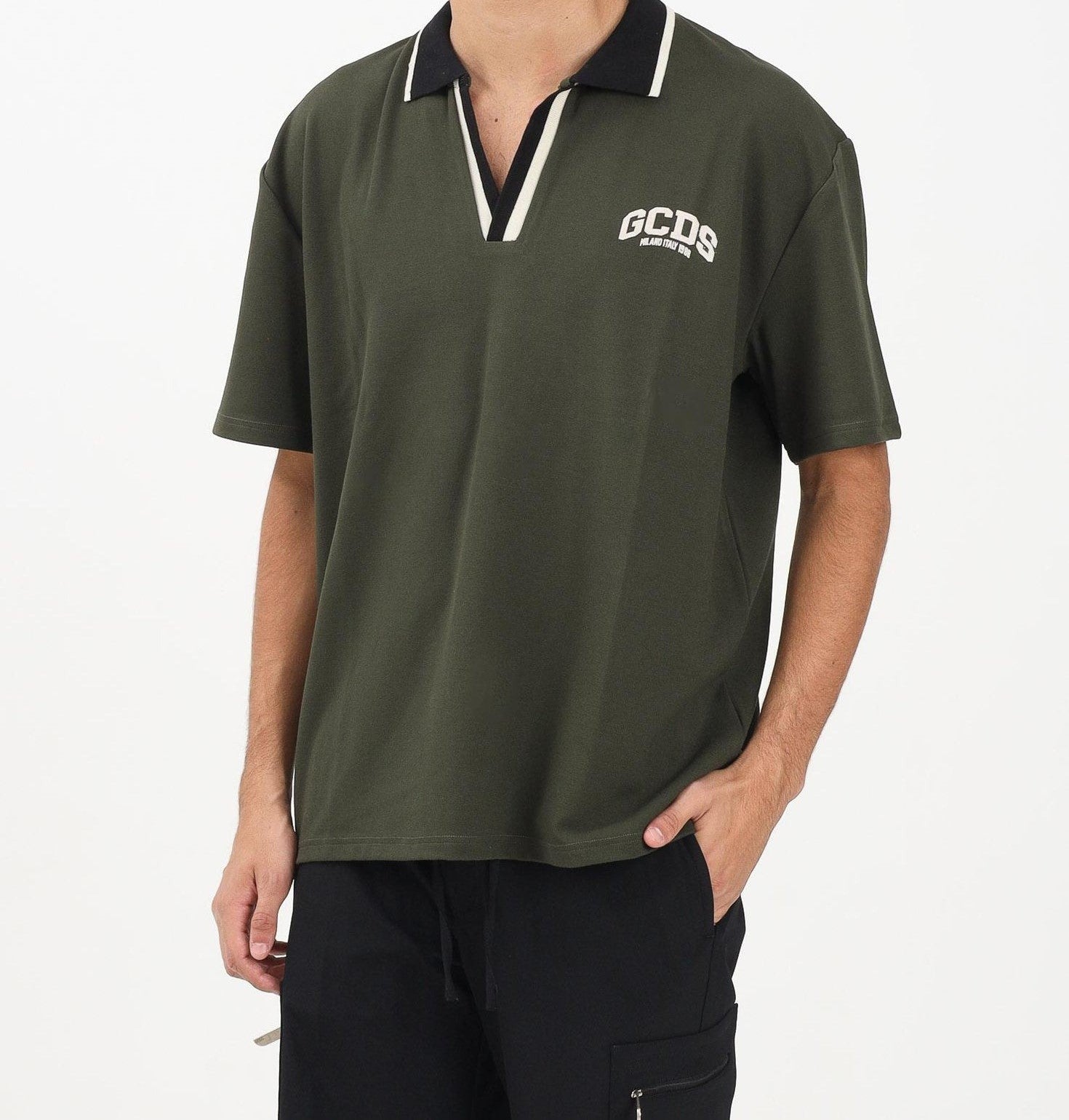 GCDS Polo in Piquet Logo Lounge Verde Militare
