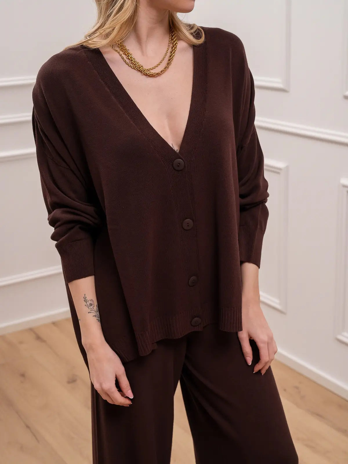 Kontatto Cardigan Morbido con Bottoni Marrone