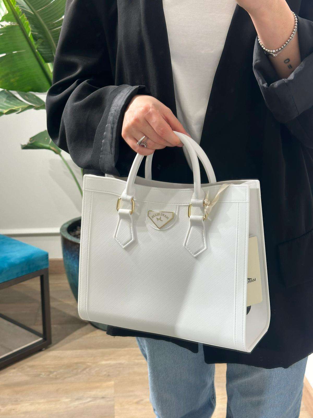 Marc Ellis Borsa con Tracolla Modello FLAT LIVELY M 26