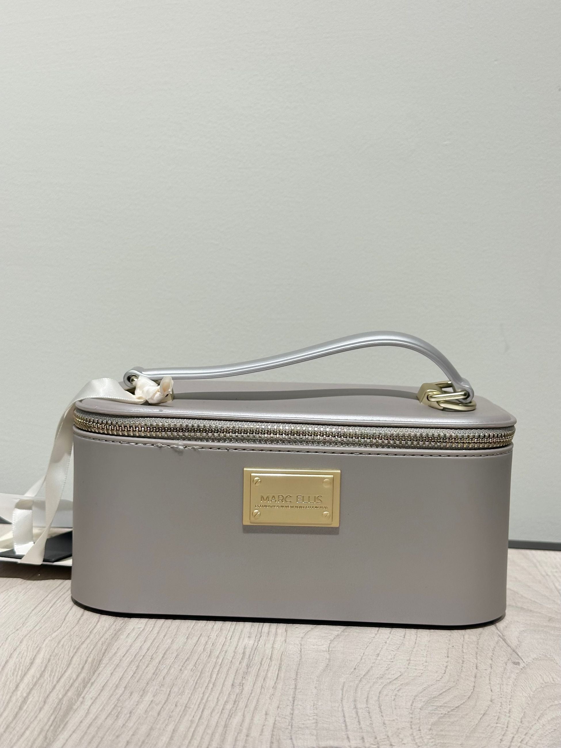 Marc Ellis Borsa