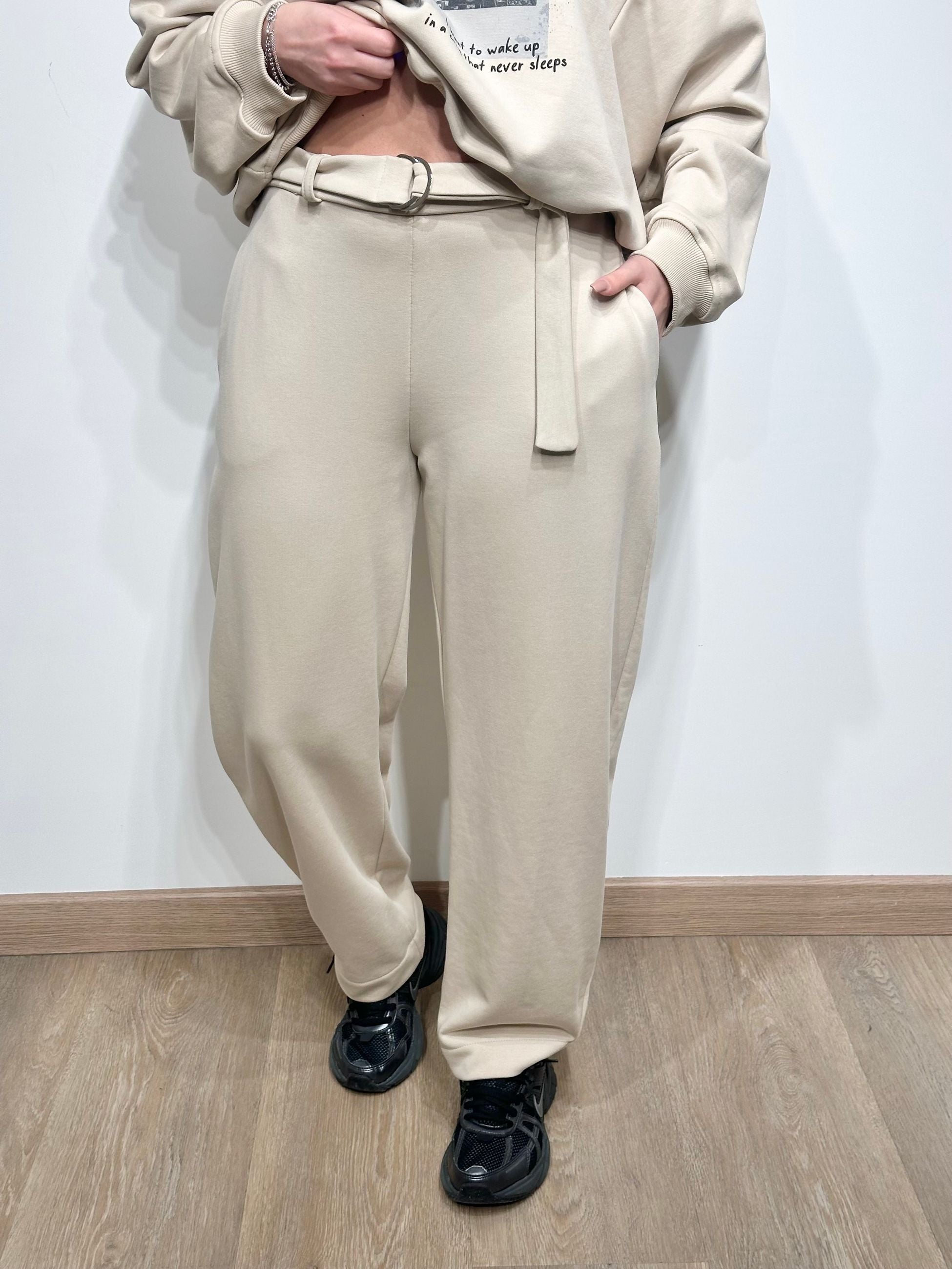 Le Streghe Pantalone in Felpa 
Beige