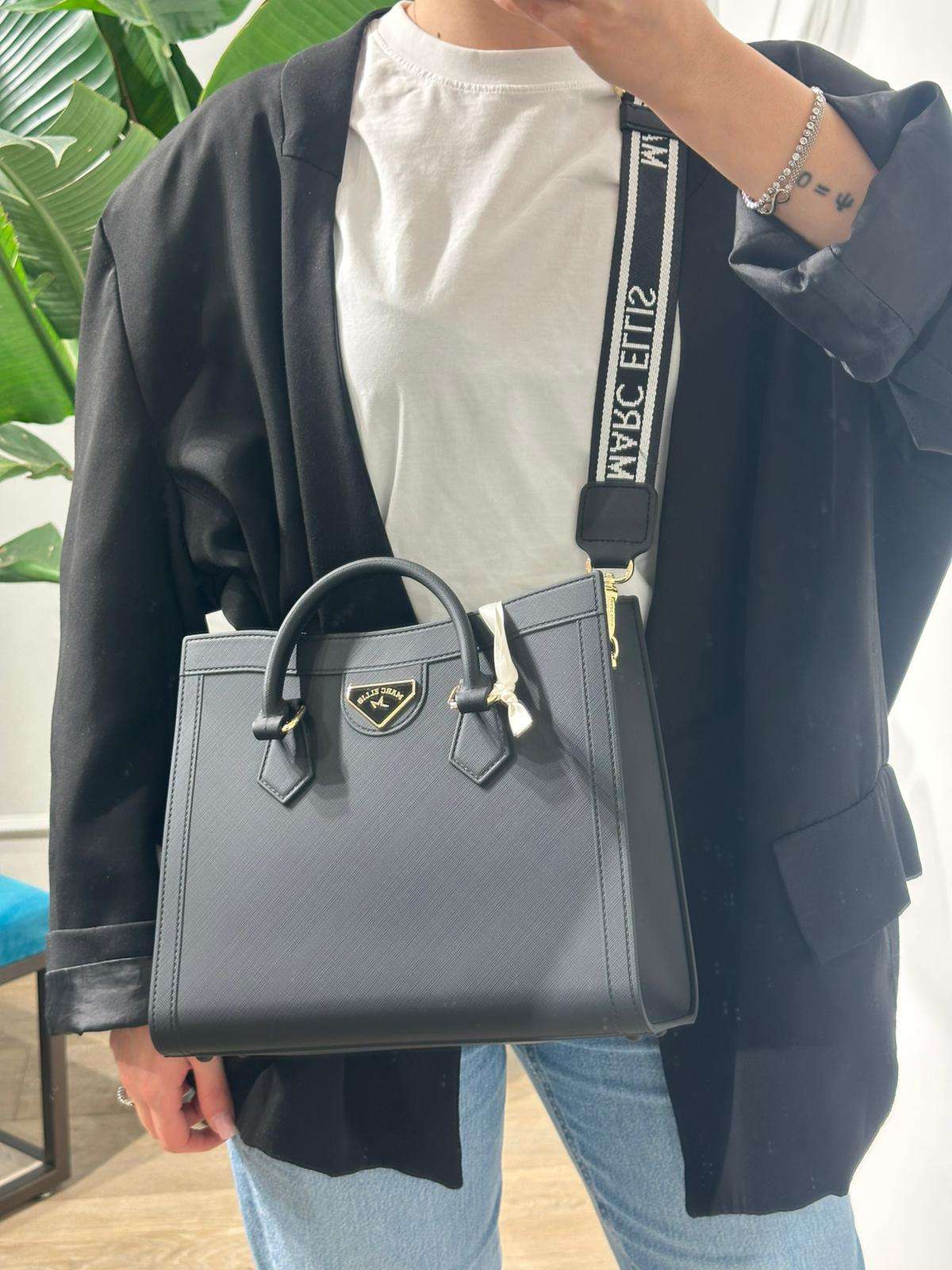 Marc Ellis Borsa con Tracolla Modello FLAT LIVELY M 26