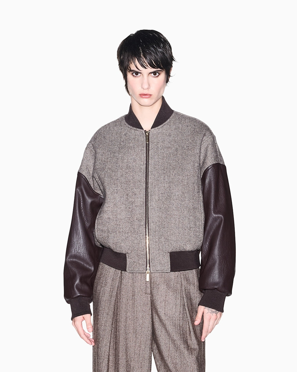 Armani Exchange Bomber in Misto Lana Spigato con Maniche a Contrasto Marrone