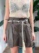 Haveone Short in Ecopelle con Pince Davanti 
Marrone