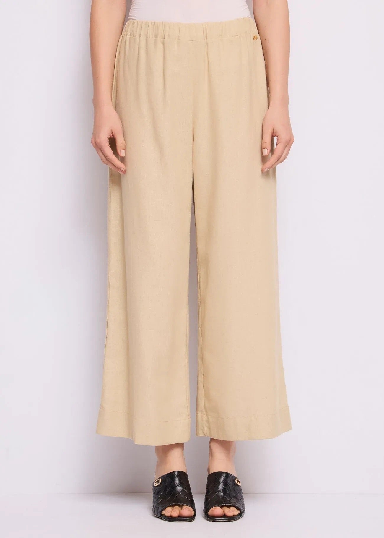 Gaudi Jeans Pantaloni Ampi dal Fit Fluido con Dettaglio Logato Beige