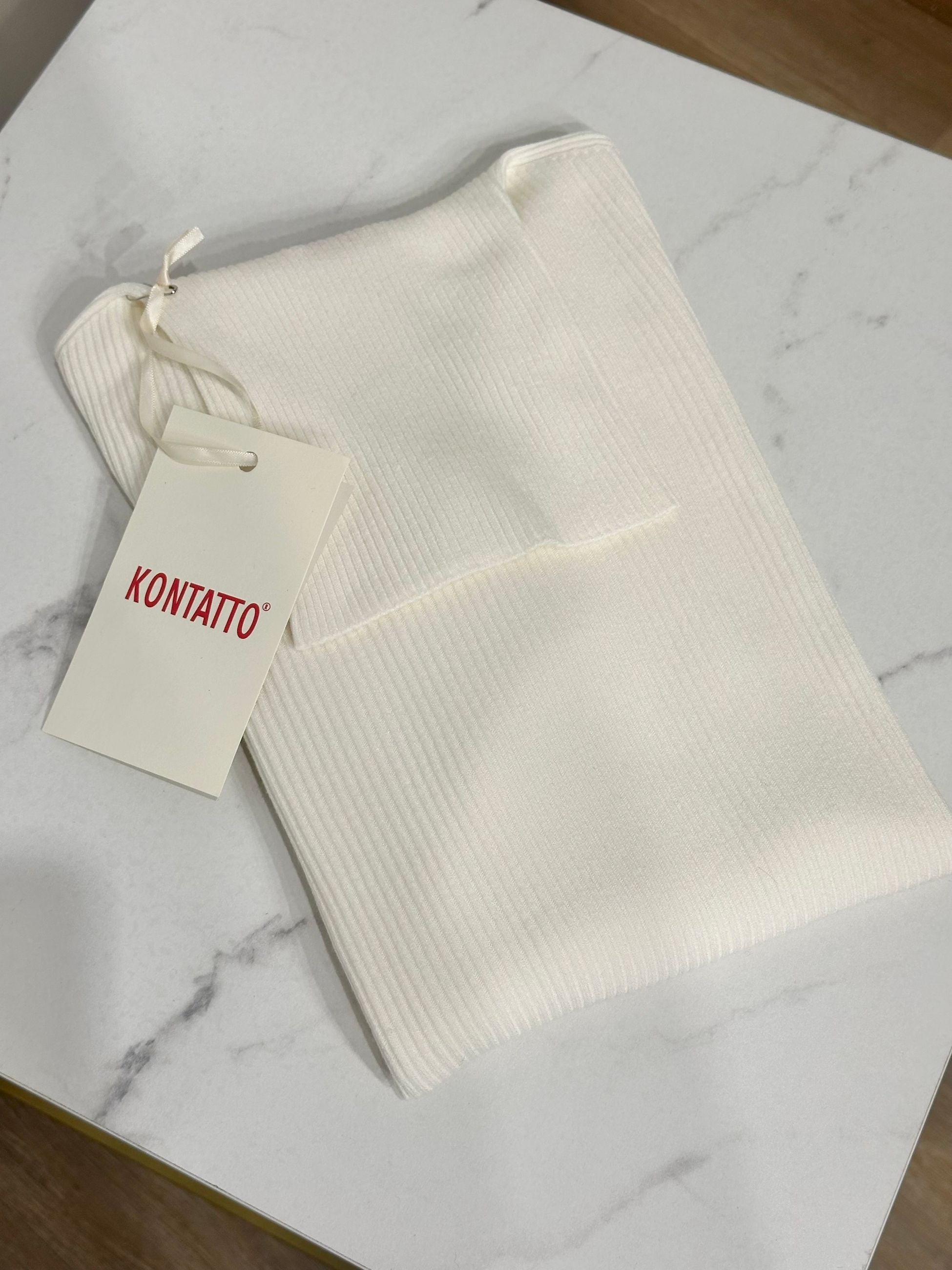 Kontatto Dolcevita Slim-Fit in Maglia a Coste
