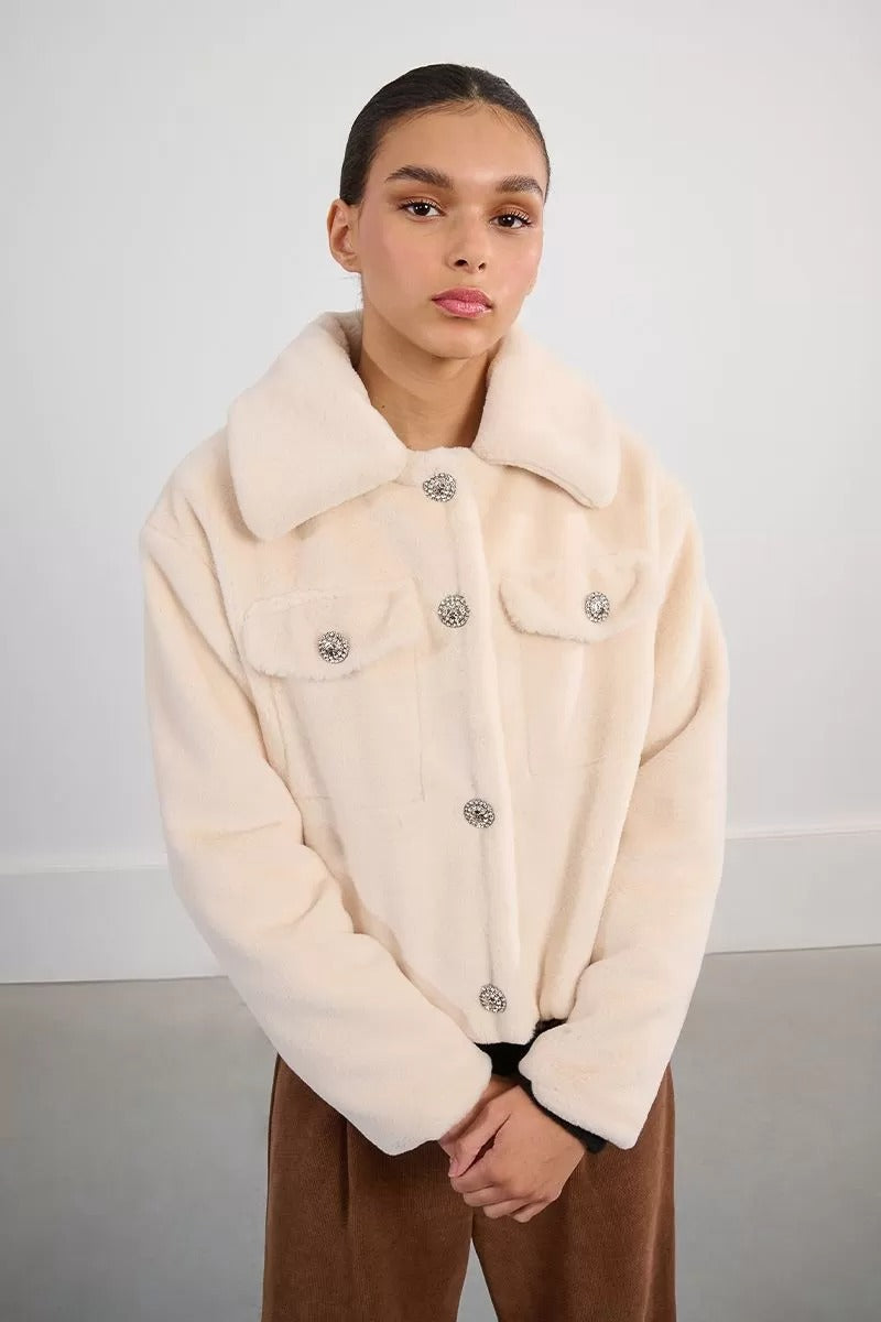 Lili Sidonio Giacca in Pelliccia Sintetica con Bottoni Fantasia Beige