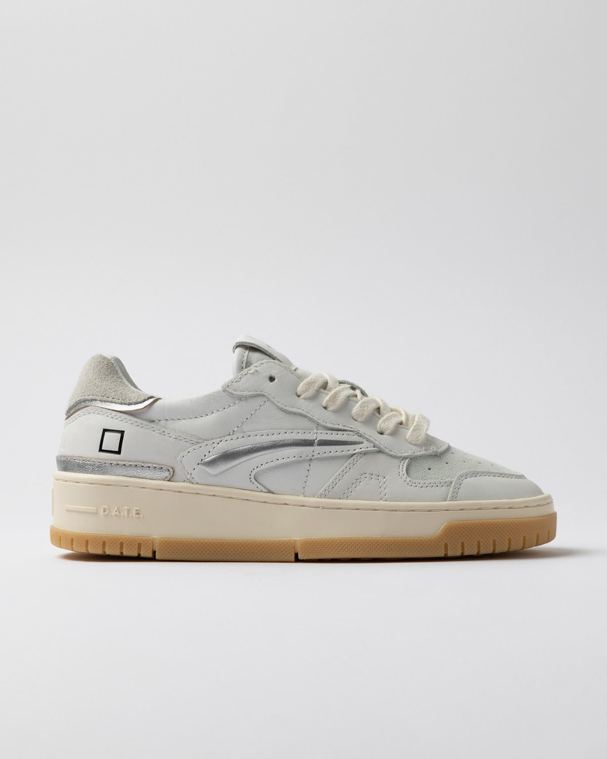 D.A.T.E. Sneakers Bassa in Pelle Bianco con Dettagli Argento