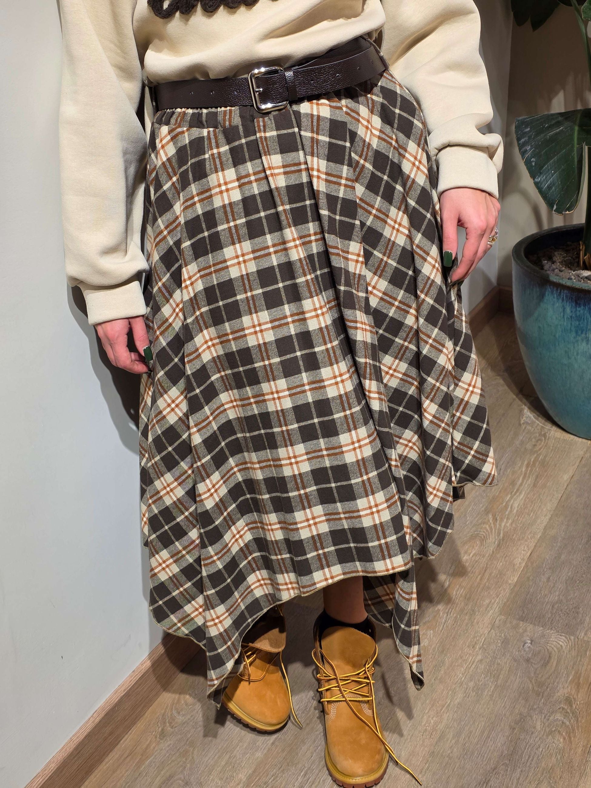 HAVEONE GONNA A QUADRI CON CINTURA