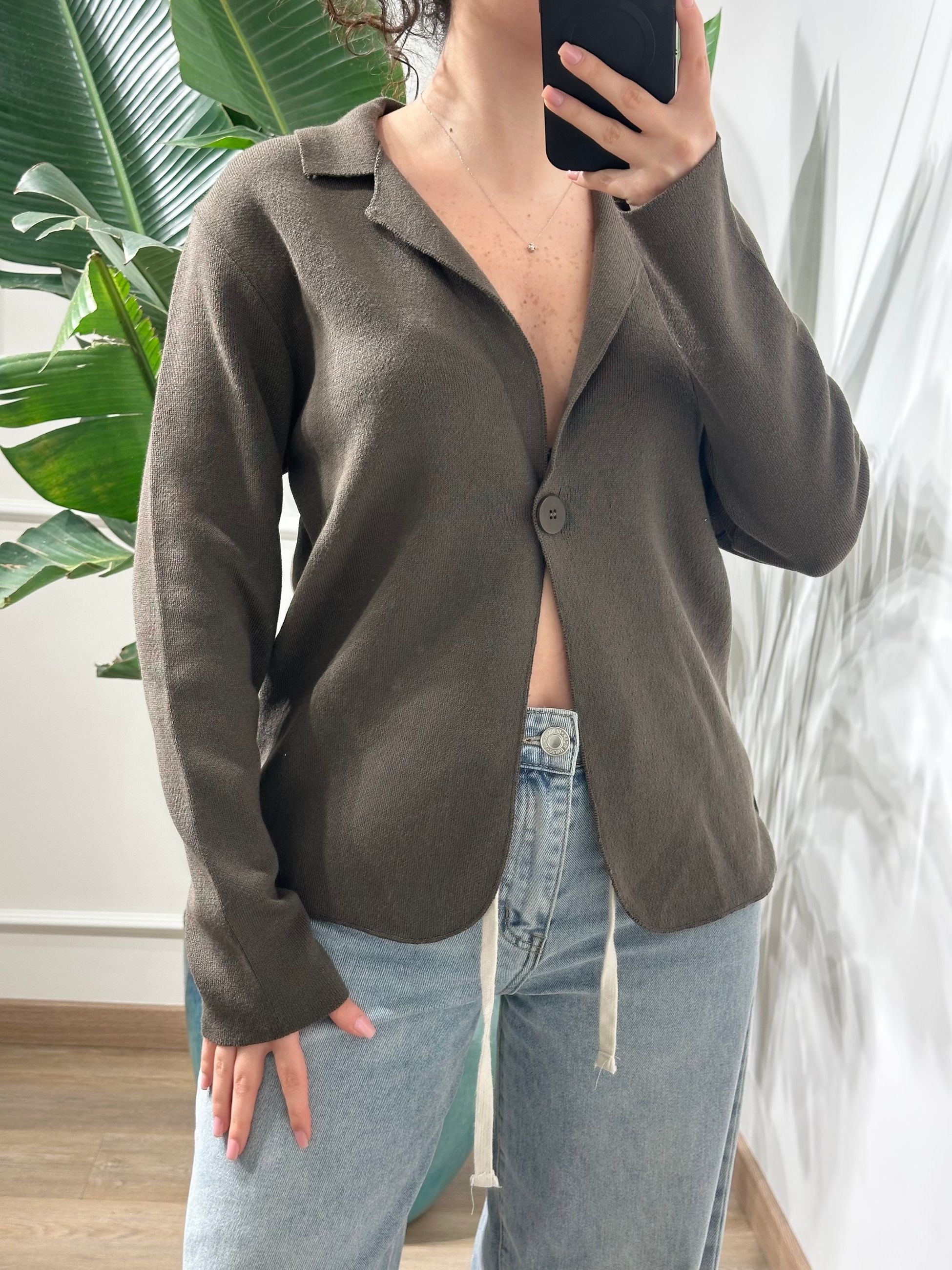 Le Streghe Cardigan con un Bottone