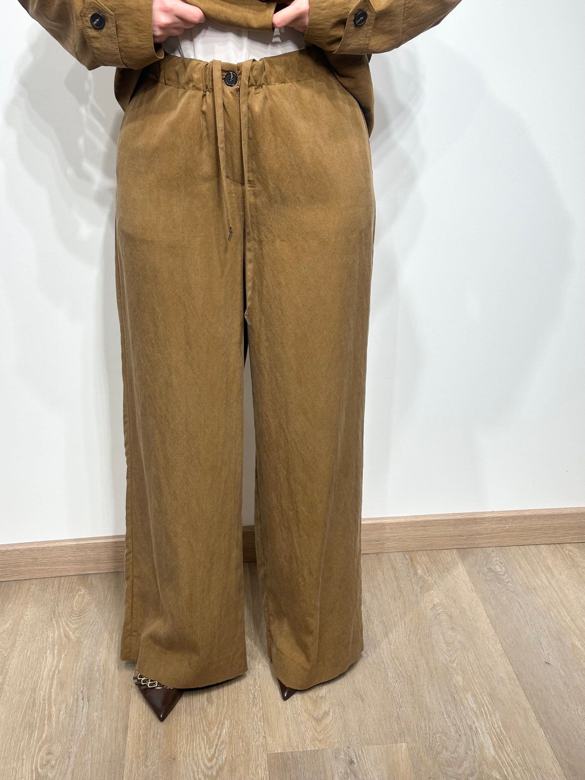 Le Streghe Pantalone con Coulisse 
Marrone