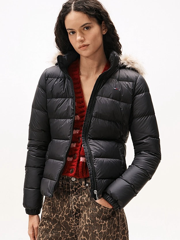 Tommy Jeans  Piumino Idrorepellente Lucido
Nero