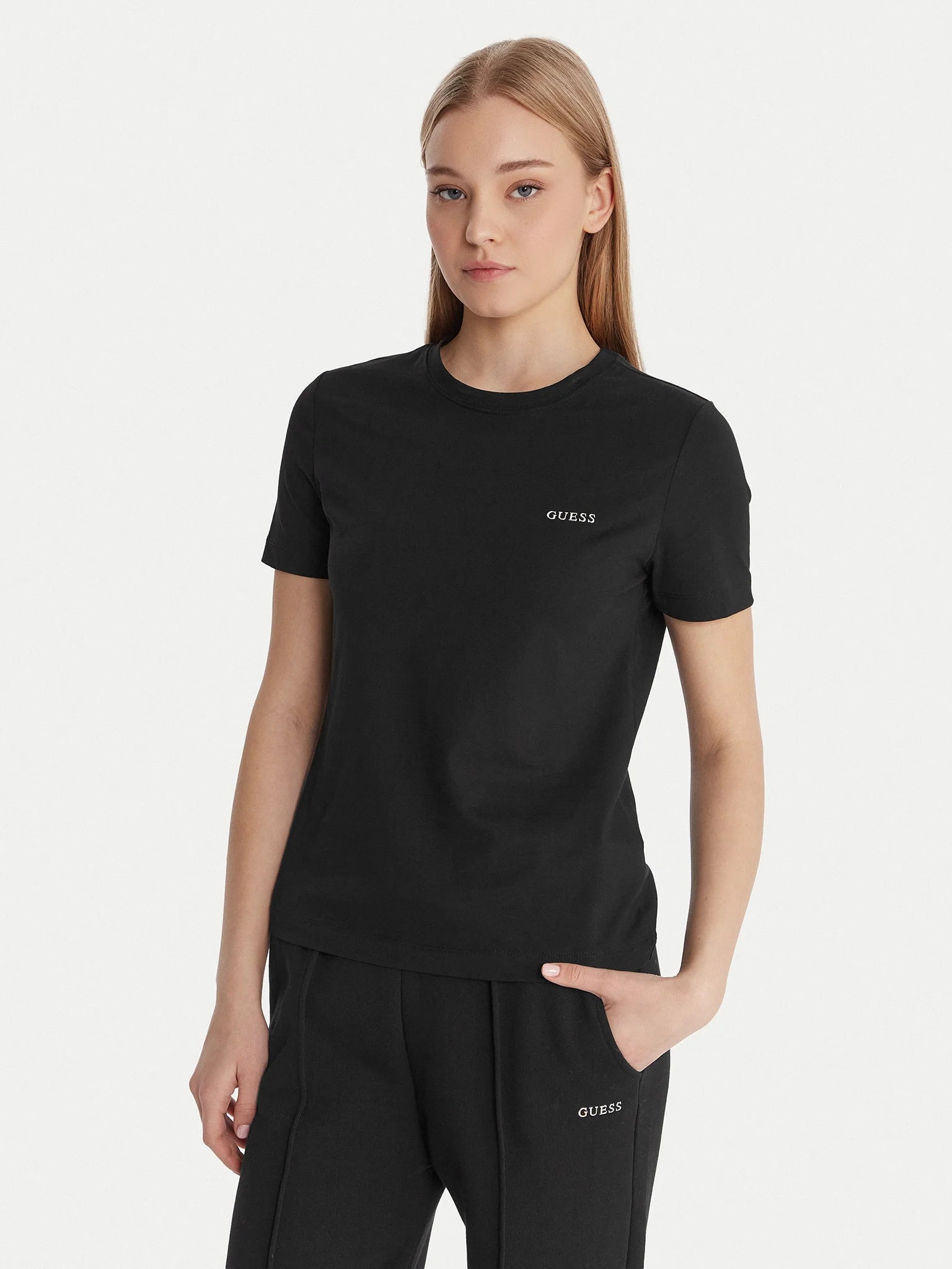 Guess T-shirt