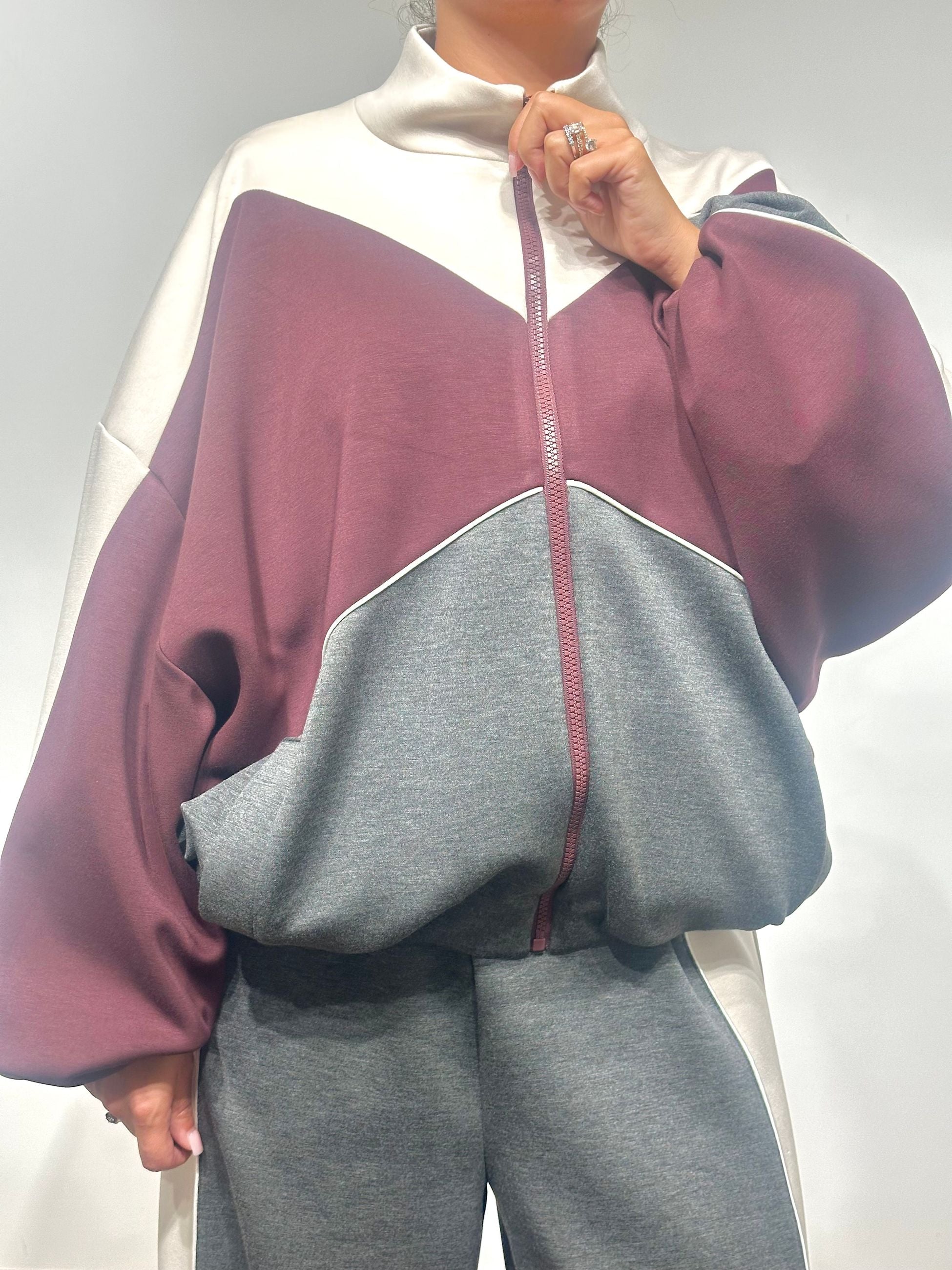 Kontatto Felpa Color-Block con Zip e Collo Alto Bordeaux