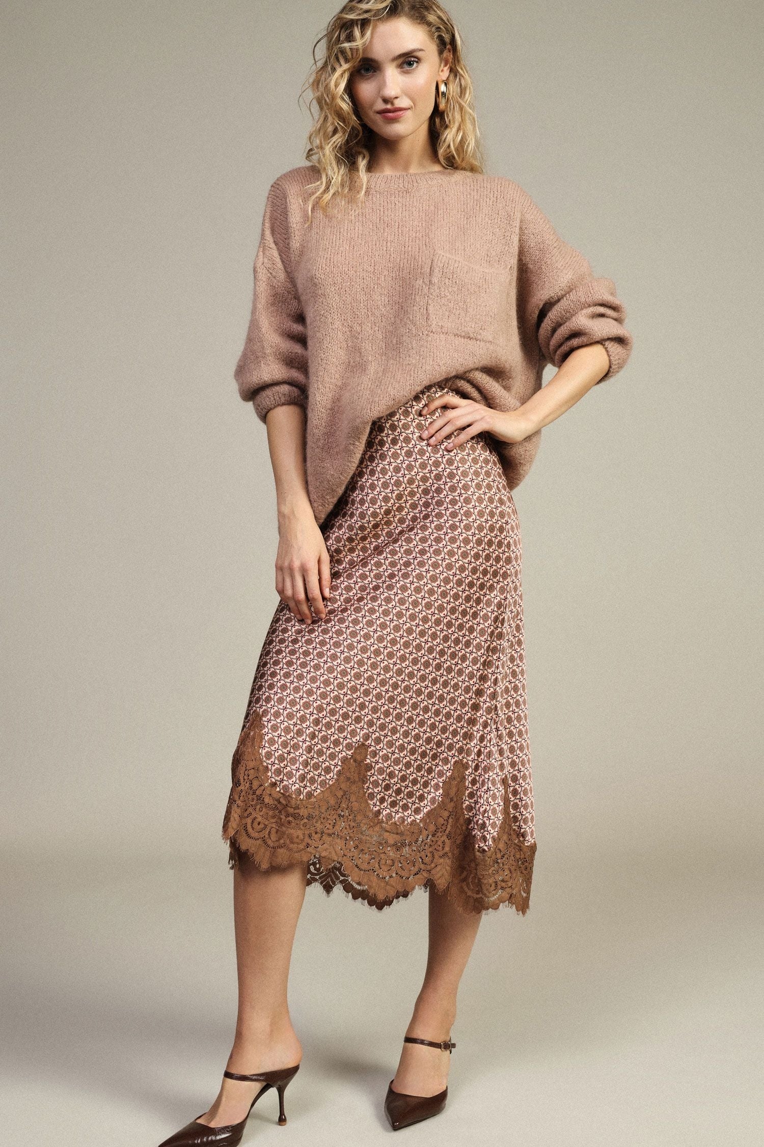 Dixie Gonna Midi Sampata con Bordo in Pizzo Traforato Cipria