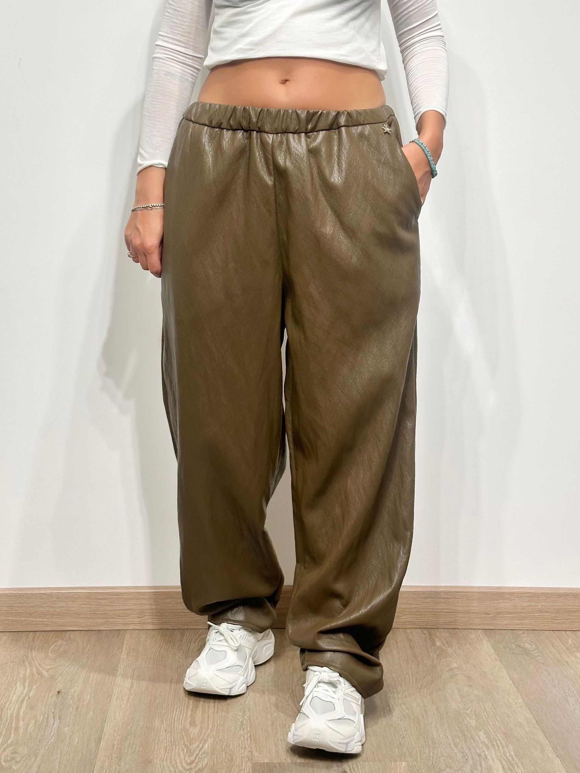 Souvenir Pantalone in Ecopelle Marrone