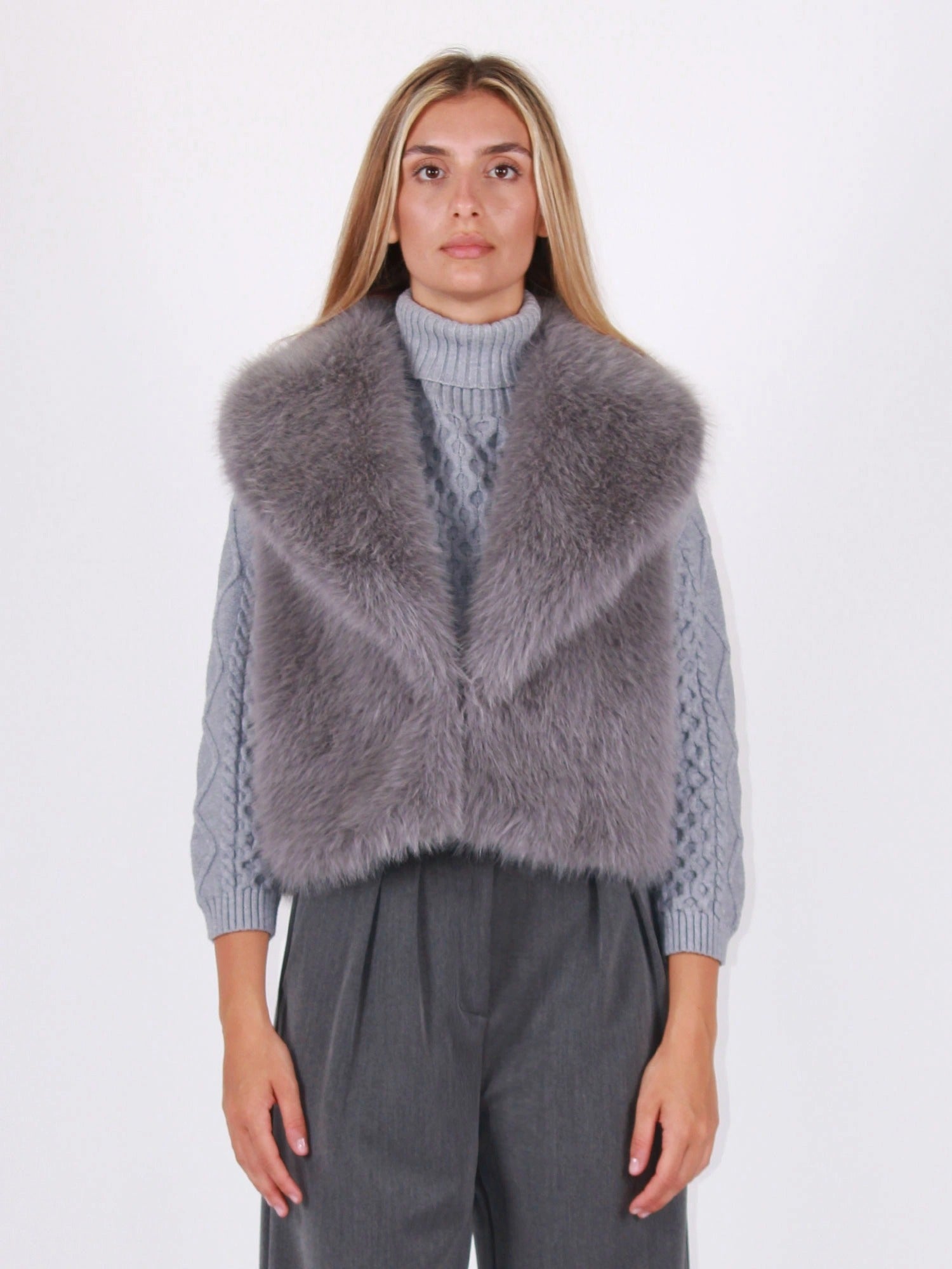 Berna Gilet in Ecopelliccia con Maxi Revers