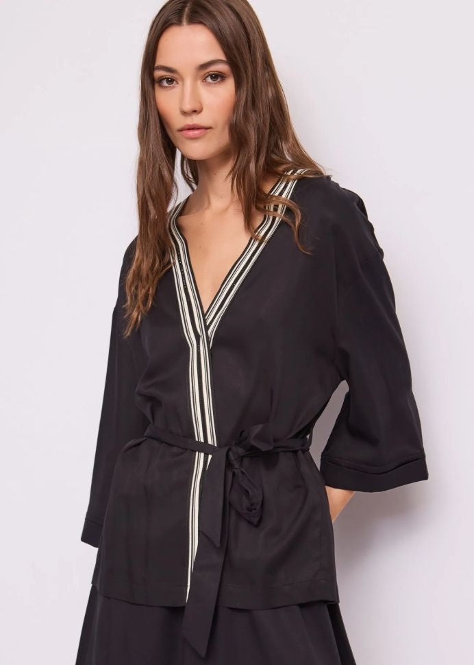 Gaudi Jeans Giacca kimono con Cintura Nero