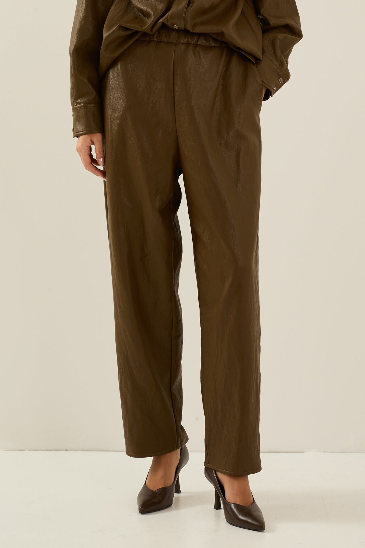 Souvenir Pantalone in Ecopelle Marrone