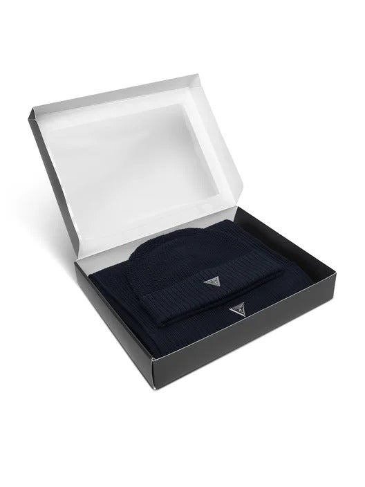 Guess Set Berretto e Sciarpa