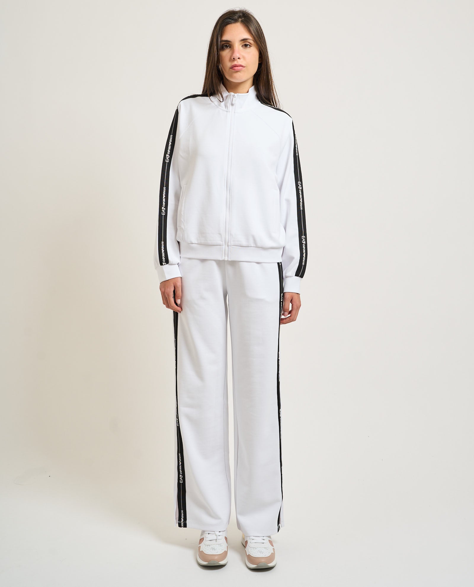 Armani EA7 Tuta in Misto Modal Stretch Logo Series
Bianco