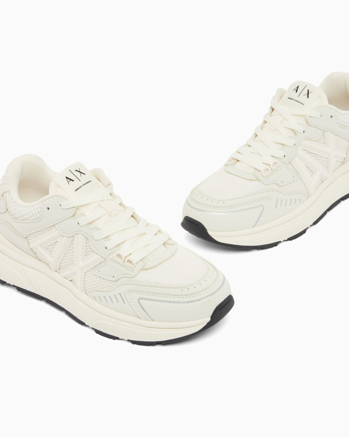 Armani Exchange Sneakers Minimaliste in Tessuto Tecnico Intrecciato Bianco