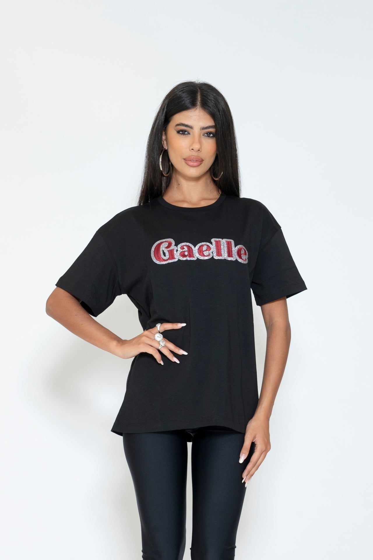 Gaelle Paris T-shirt con ricamo glitterato del Logo
Nero