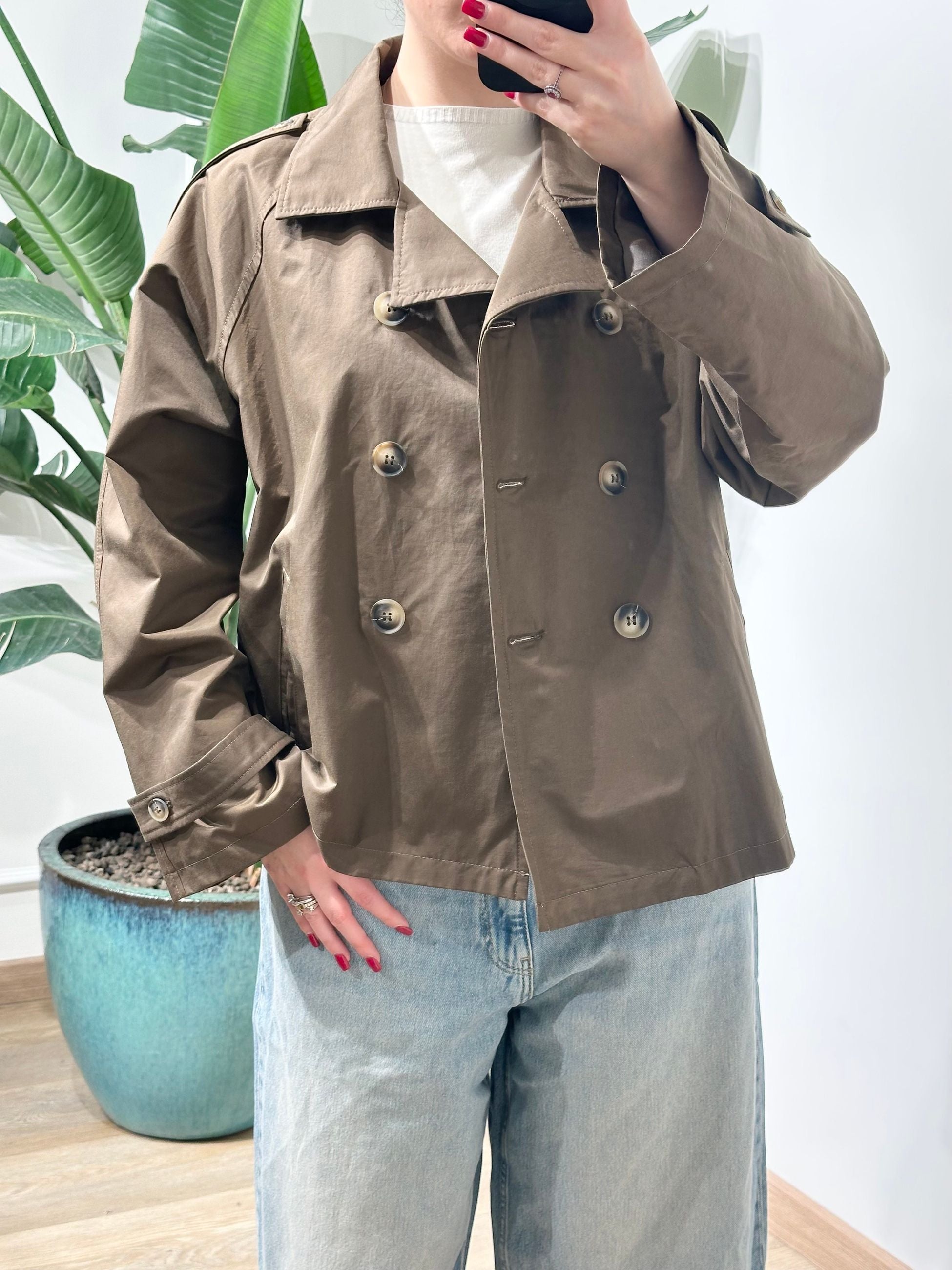 Le Streghe Trench Corto 
Marrone