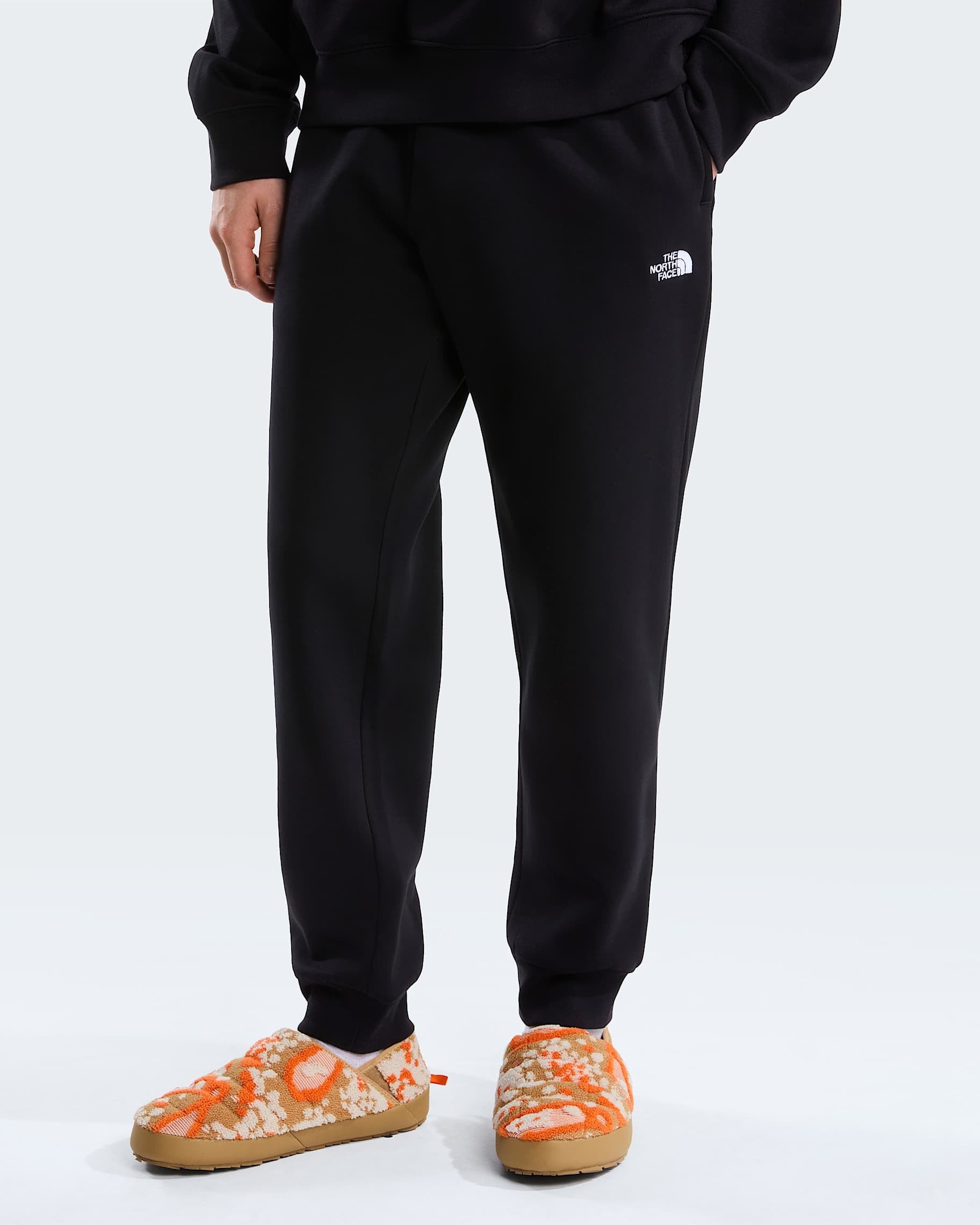 The North Face  Joggers TNF™ Essential Simple Dome Relaxed Straight