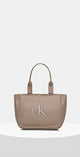 Calvin Klein  Borsa  Realizzato in Pelle Sintetica
Beige