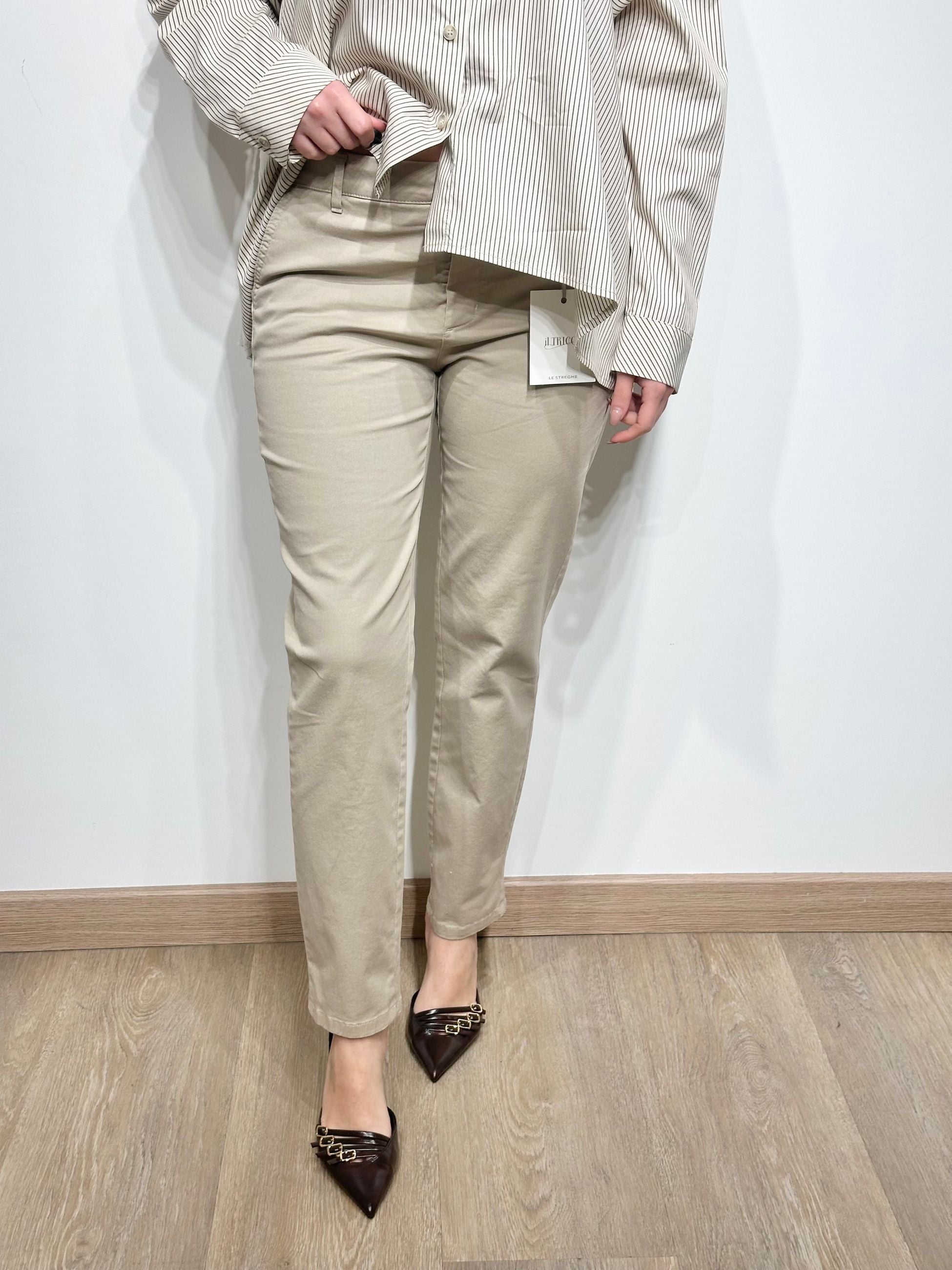 Le Streghe Pantalone con Tasche Trasversli