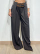Dixie Pantalone Palazzo con Piegoni sul Davanti
Marrone